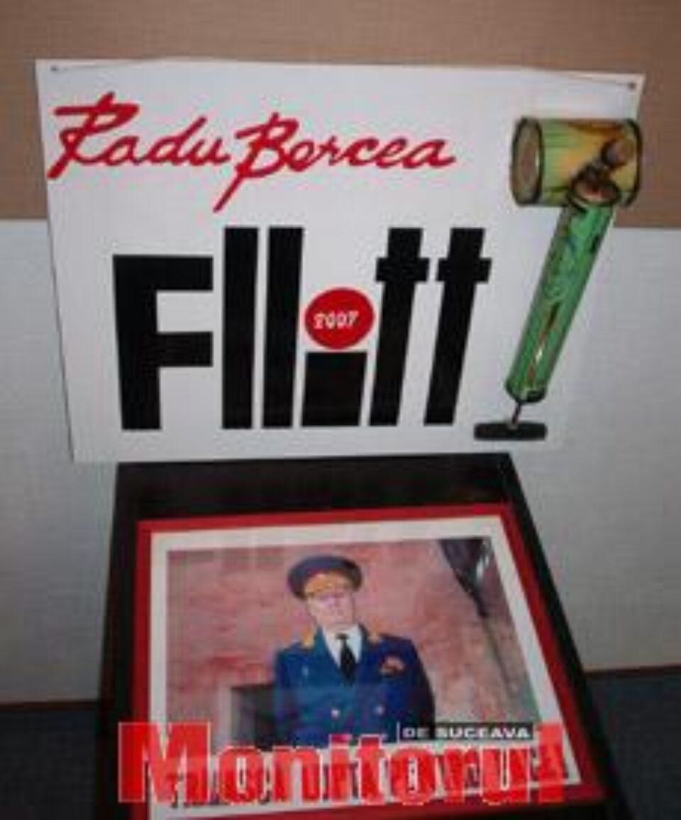 Expoziție de grafică satirică și artă decorativă