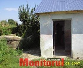 Igienizarea a ocolit se pare veceurile din curtea şcolilor, care arată oribil