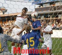 Luptă strânsă la vârf