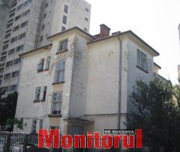 Casa nationalizata din spatele Hotelului Bucovina