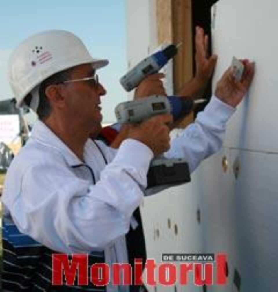 Cristian Gaţu a muncit la una din casele care se construiesc la Rădăuţi