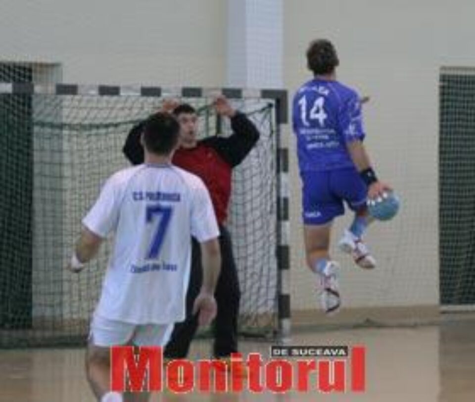 S Universitatea s-a impus lejer în faţa Poli Iaşi