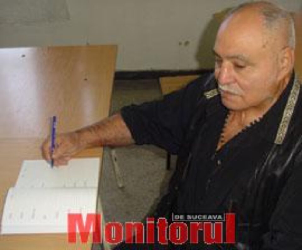 Deţinutul Gheorghe Lazăr a fost, ieri, pentru prima oară, la şcoală