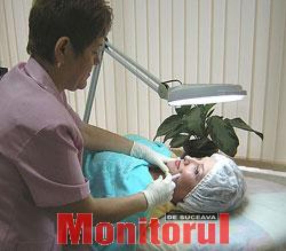 Tratamente naturiste care ne scapă de negi