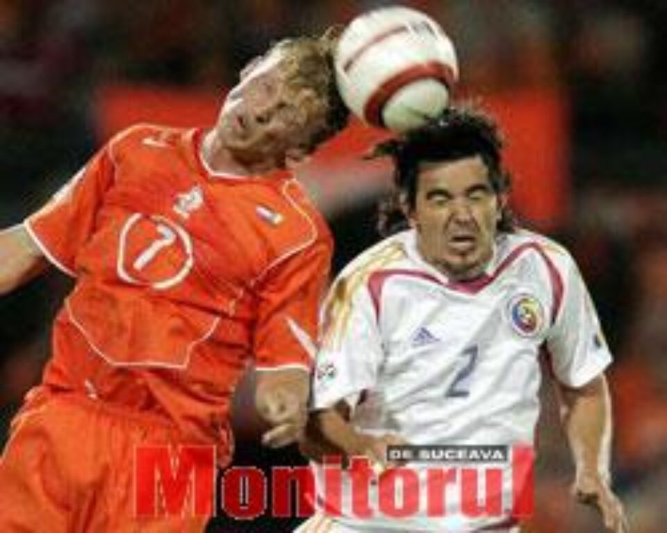 Pițurcă începe să definitiveze lotul pentru jocul cu Olanda