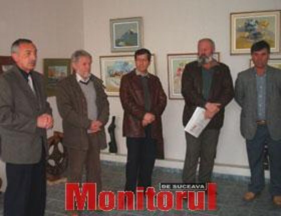 Artiştii expozanţi, la vernisaj Artiştii expozanţi, la vernisaj