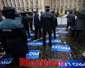 Poliţiştii au protestat la Bucureşti