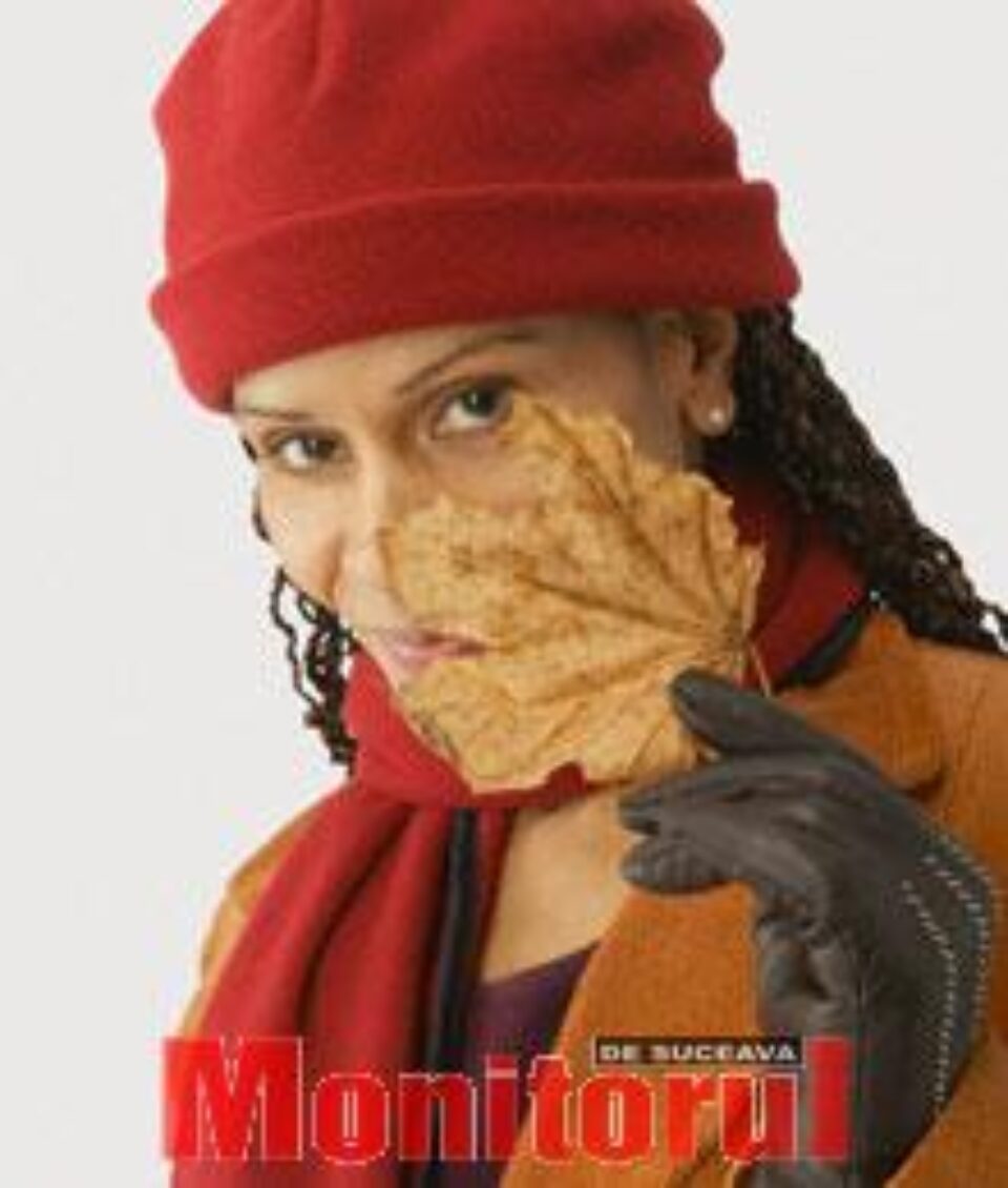 Eșarfa, un accesoriu versatil Eșarfa, un accesoriu versatil