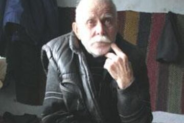 El ia pensie de 62 de ani