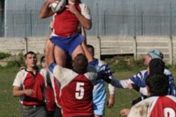 Echipa locală, învinsă pe teren propriu de Farul Constanţa