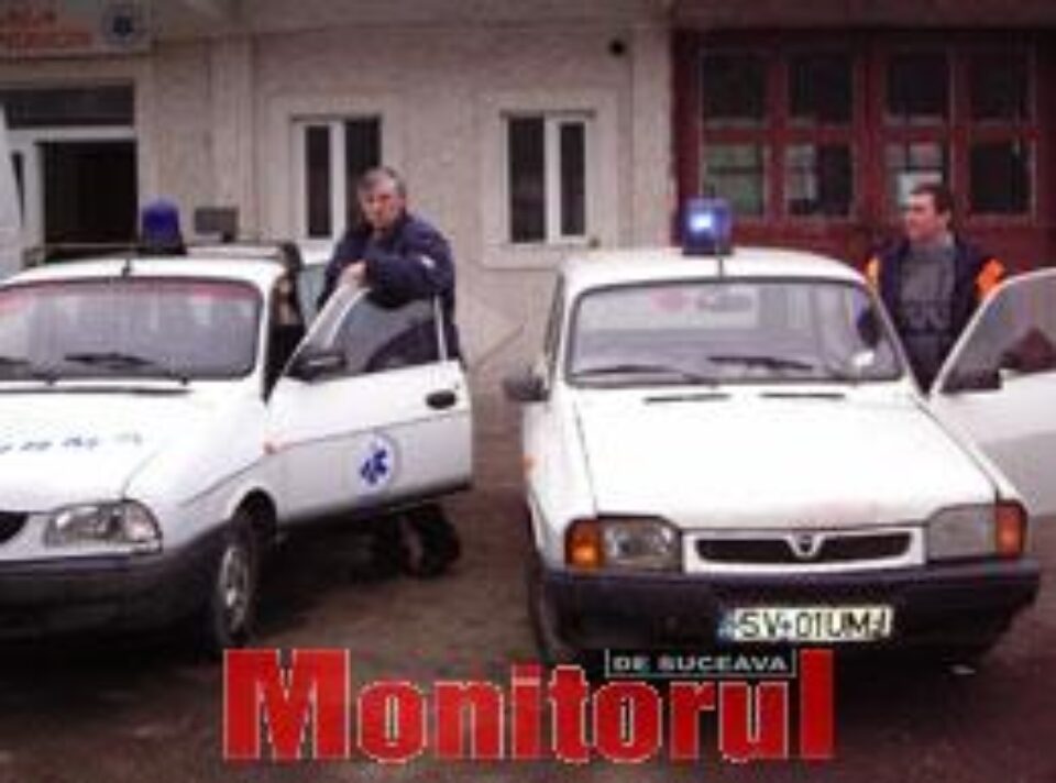 Şoferii de pe maşinile de ambulanţă, trimişi singuri la solicitările din judeţ