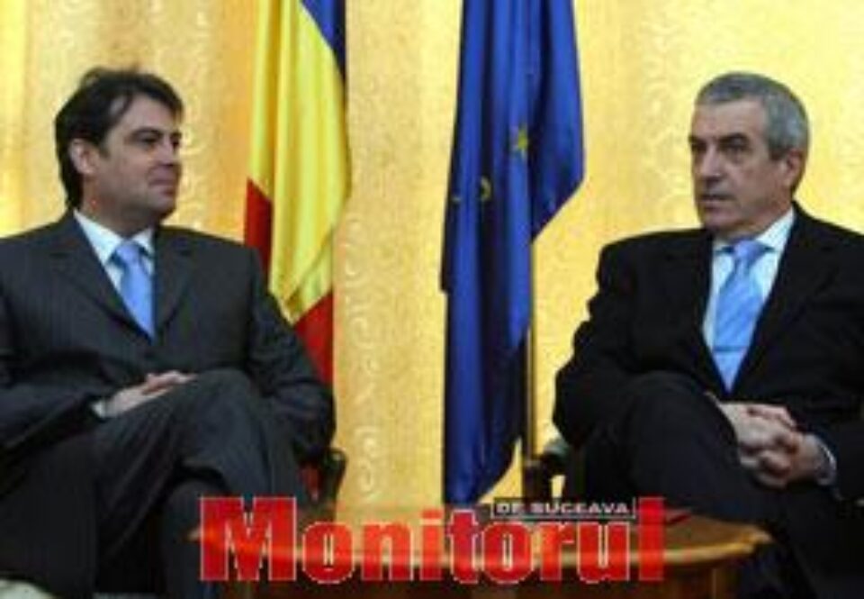 Tăriceanu și Cioroianu la discuții