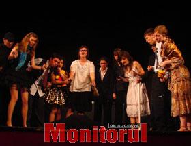 „The Knockers, pe scenă”