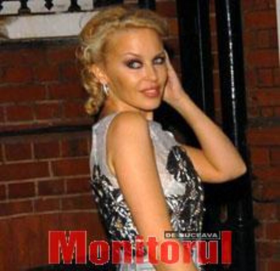 Kylie Minogue trebuie să găsească loc în viaţa sa şi pentru o relaţie sentimentală Kylie Minogue trebuie să găsească loc în viaţa sa şi pentru o relaţie sentimentală