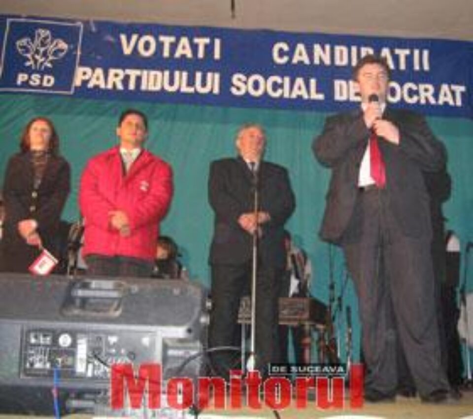 Titus Corlăţean a efectuat la sfârşitul săptămânii trecute o vizită în judeţul Suceava Titus Corlăţean a efectuat la sfârşitul săptămânii trecute o vizită în judeţul Suceava