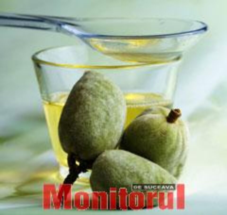 Consumul uleiului de nuci reduce acumularea de colesterol și riscul instalării aterosclerozei Consumul uleiului de nuci reduce acumularea de colesterol și riscul instalării aterosclerozei