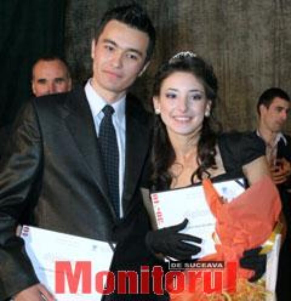 Miss Boboc USV a fost desemnată de juriu Alina Coţovanu iar Mister Boboc USV, Alexandru Ioan Moruz