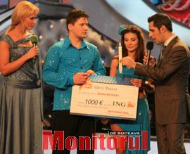 Suceveanul Mihai Botezat şi actriţa Ioana Ginghină au părăsit vineri concursul „Dansez pentru tine”