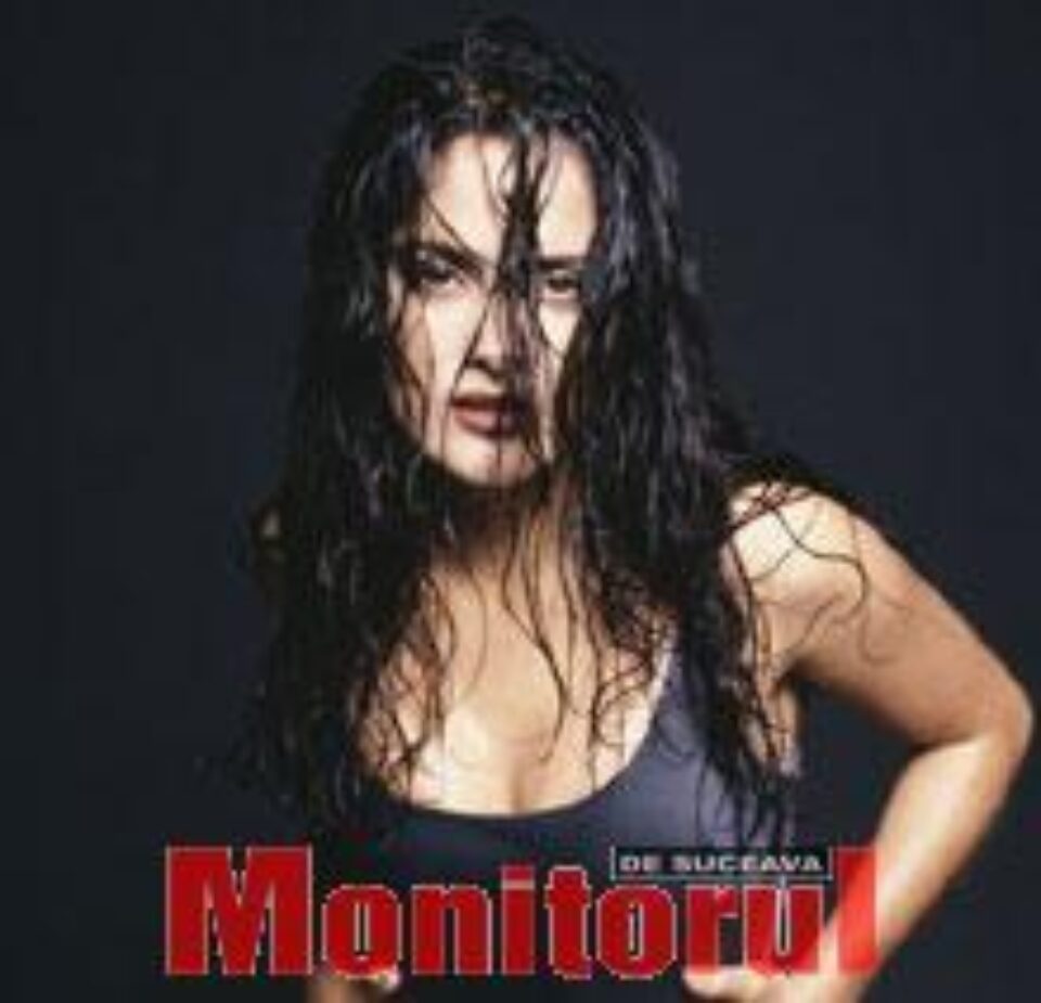 Salma Hayek - creștină "cu dotări" Salma Hayek - creștină "cu dotări"