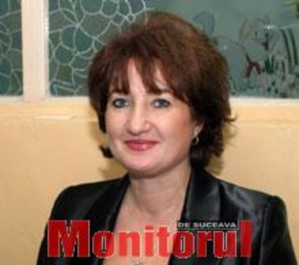 Rodica Taşcă are 47 de ani şi este consilier la Serviciul Resurse Umane