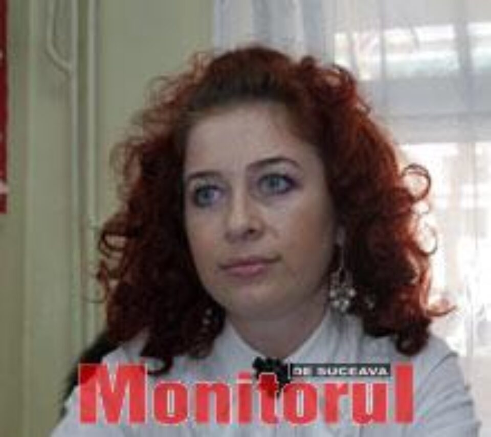 Daniela Creţu lucrează de şase ani ca expert superior la Asistenţă Maternală Profesionistă