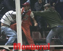 Huliganii par să fi triumfat din nou