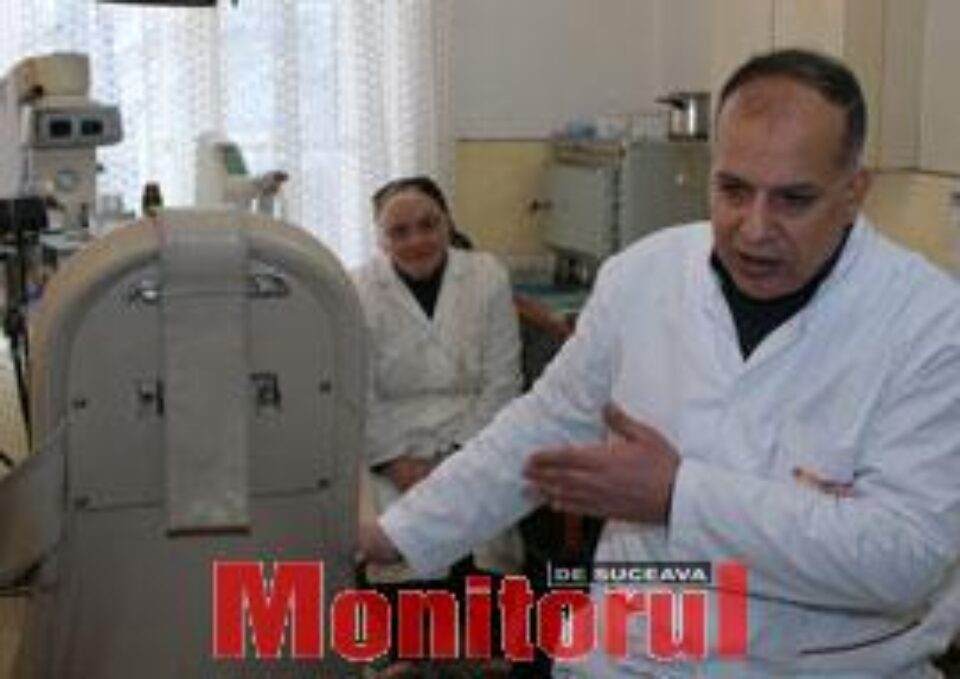 Stomatologul Shaat Ayman, palestinian din fâşia Gaza, care profesează la Dolheşti Stomatologul Shaat Ayman, palestinian din fâşia Gaza, care profesează la Dolheşti