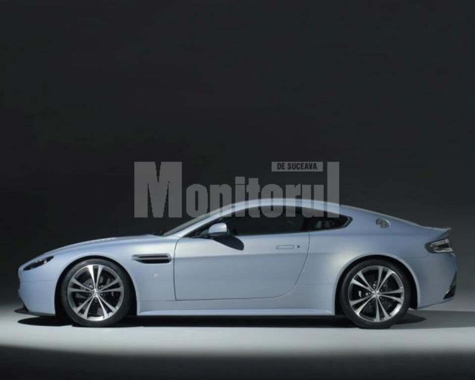 Aston Martin Vantage RS, torpila sol-sol