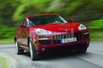 Porsche Cayenne GTS, impertinent cu viteza