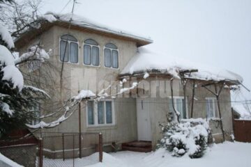 Casa fostului primar din Stroiești