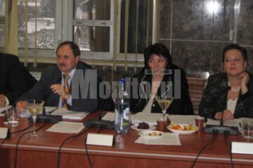 Niculai Barbă, Monica Săndulescu și Cristina Iordăchel, inițiatorii proiectului