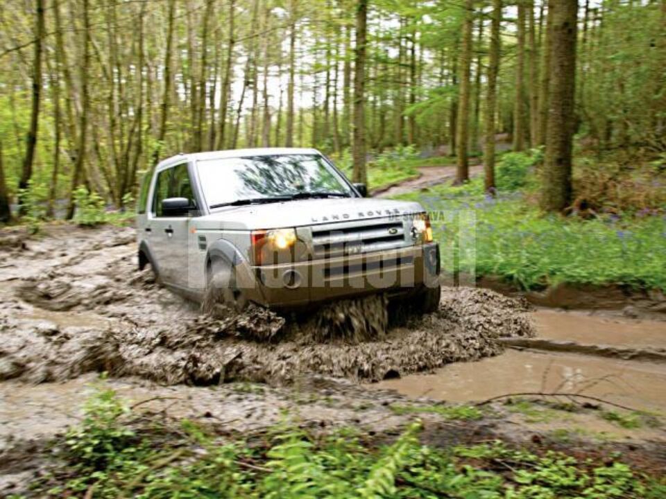 Land Rover, cel mai bun 4x4 din lume