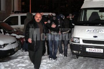 Persoane acuzate de trafic cu țigări au fost arestate duminică seară