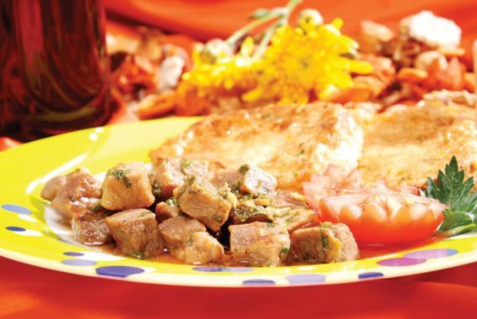 Cubulețe de porc cu frigănele