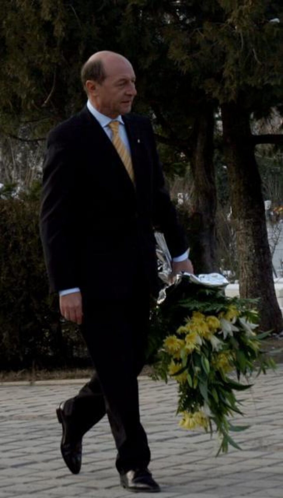 Băsescu:: O bună parte din idealurile Revoluției nu au fost împlinite
