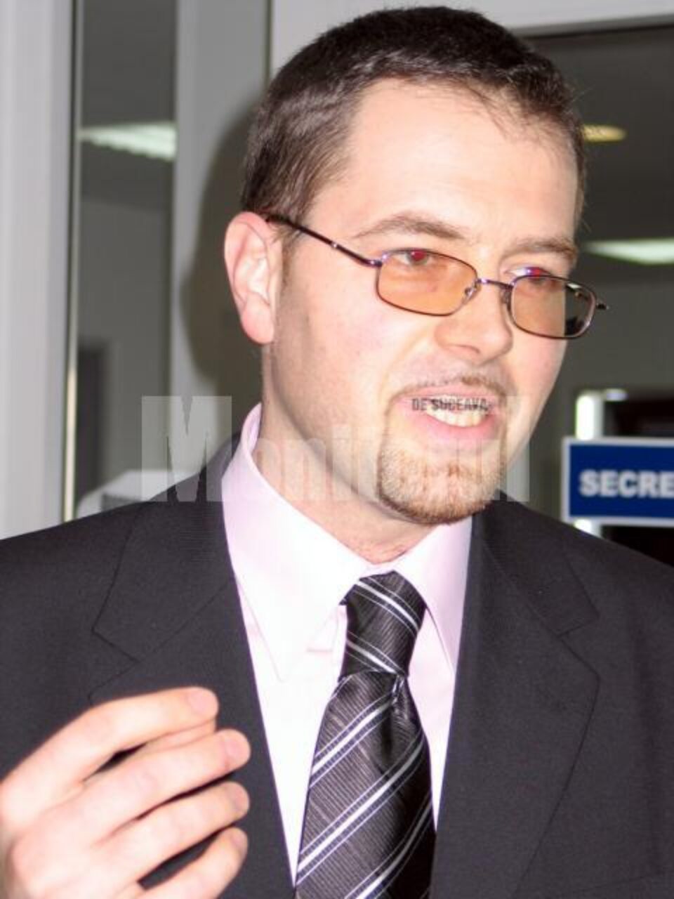 Robert Marian: ”În cursul anului 2007, atât eu, cât și colegii mei, am urmat aceeași linie a verticalității, profesionalismului și seriozității” Robert Marian: ”În cursul anului 2007, atât eu, cât și colegii mei, am urmat aceeași linie a verticalității, profesionalismului și seriozității”