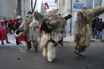 Festivalul Tradițional al Obiceiurilor Populare