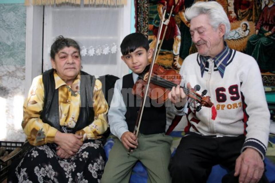 Loris Horvat Luzer împreună cu străbunicii lui