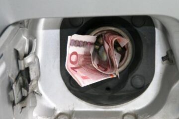 Prețurile la energie electrică, motorină, păcură și gaze naturale vor crește anul viitor
