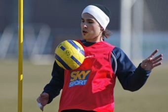 Mutu rămâne la Fiorentina