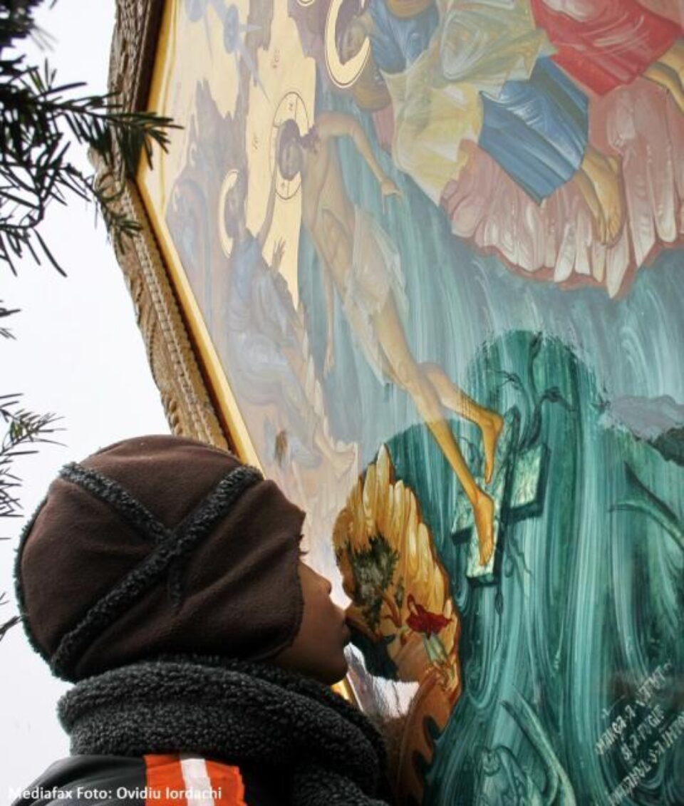 Cuvânt de învățătură: Sfintele Icoane în credința și evlavia ortodoxă