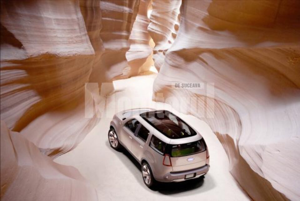 Ford Explorer Concept, american econom