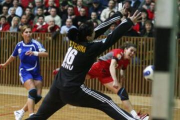 Oltchim și Rulmentul, un meci tensionat și declarații pe măsură