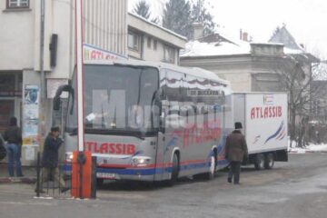 Programat să plece la ora 4.30, autocarul companiei de transport Atlassib s-a pus în mișcare abia după ora 9.00