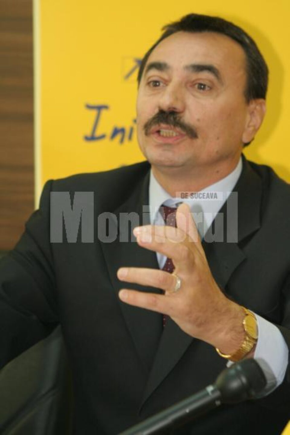 Mihai Sandu Capră dezminte acuzațiile de fals, uz de fals și înșelăciune care i-au fost aduse Mihai Sandu Capră dezminte acuzațiile de fals, uz de fals și înșelăciune care i-au fost aduse