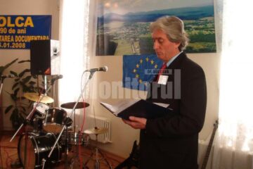 Primarul Valeruț Țăranu Hofnăr deschizând manifestarea