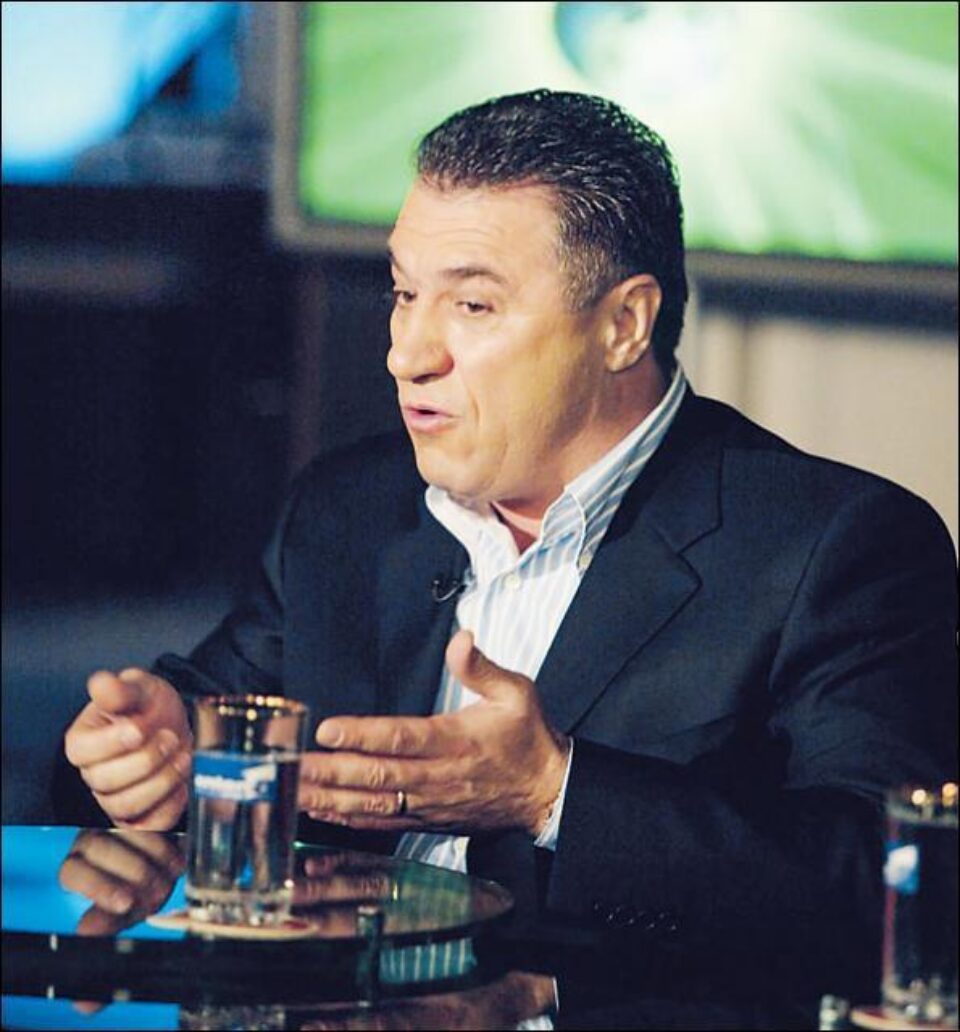 Victor Becali, unul dintre pionii principali în transferurile dubioase de fotbaliști