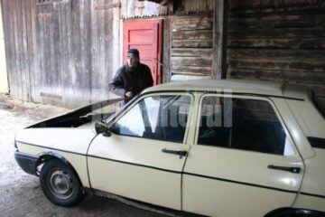 Adolescentul e convins că a făcut o afacere bună