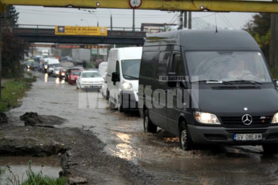 Primarul de Șcheia se protejează împotriva înjurăturilor
