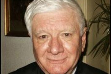 Biografie: Academicianul Mircea Păcurariu
